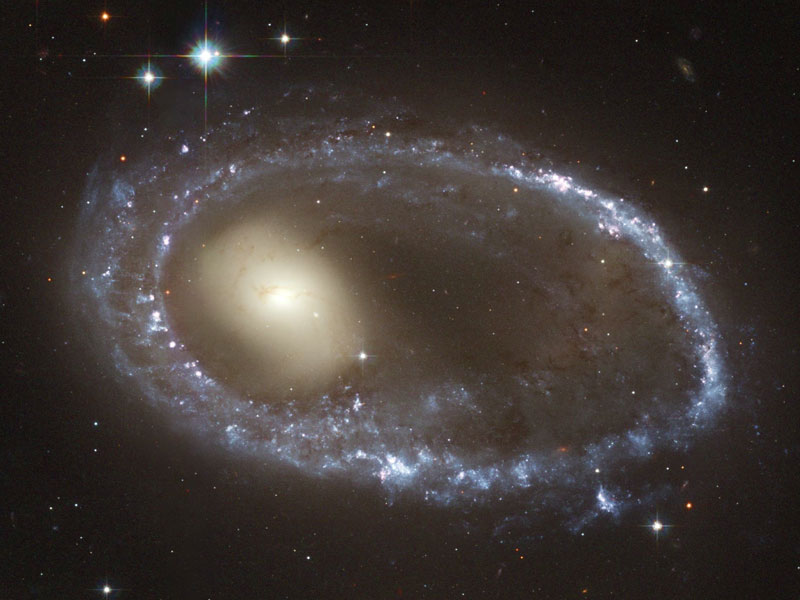 File:Ring Galaxy.jpg