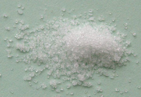 File:Adamantane Crystals.jpg