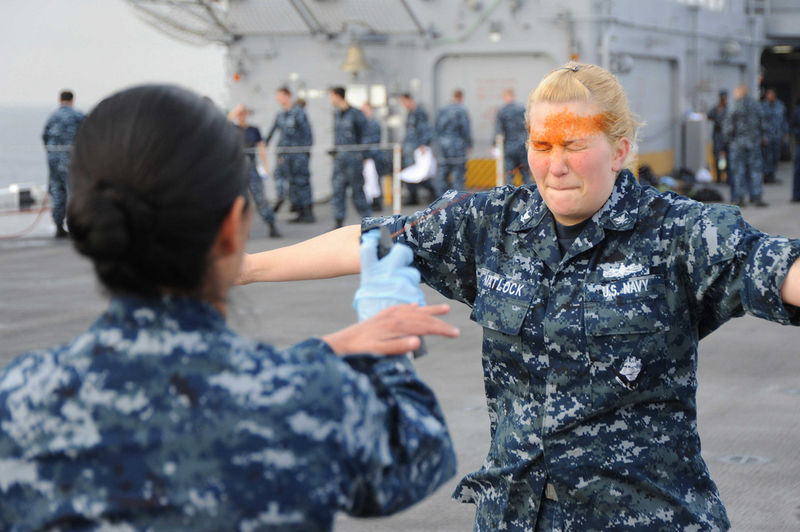 File:Pepper spray.jpg