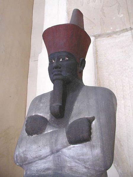 File:Mentuhotep II Seated edit.jpg