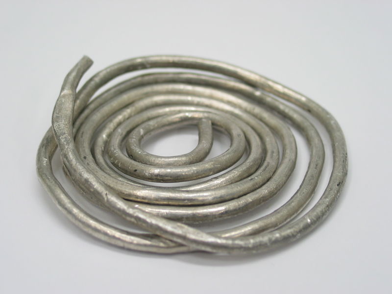 File:Indium.wire.jpg