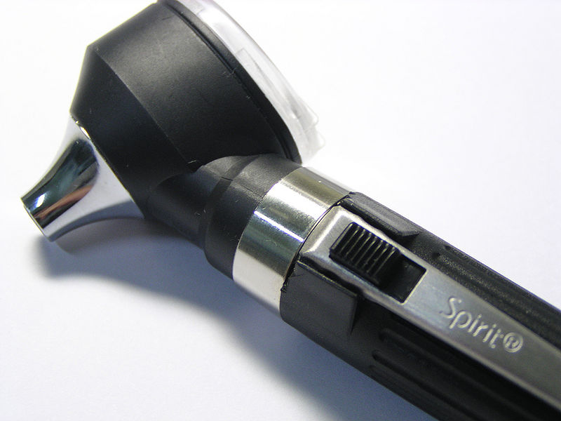 File:Otoscope.jpg