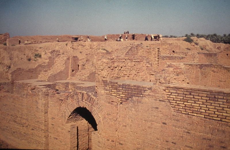 File:Babylon ruins.jpg
